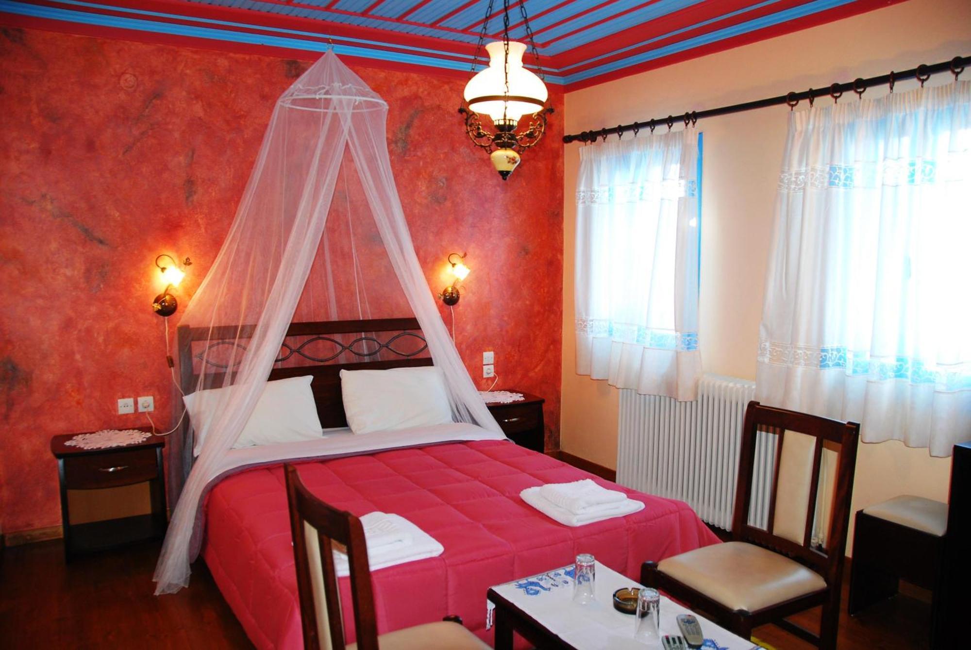 Hotel Ladias مونوديندري المظهر الخارجي الصورة