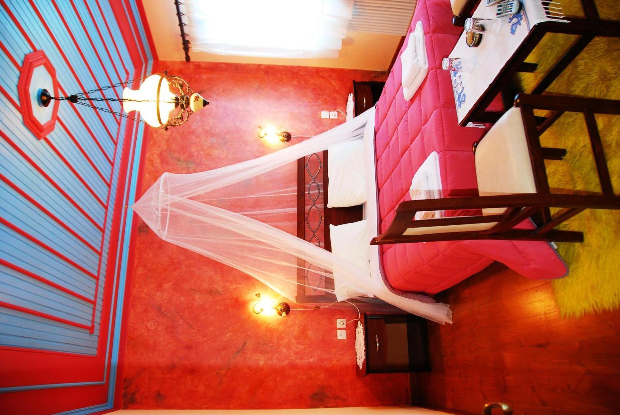 Hotel Ladias مونوديندري المظهر الخارجي الصورة