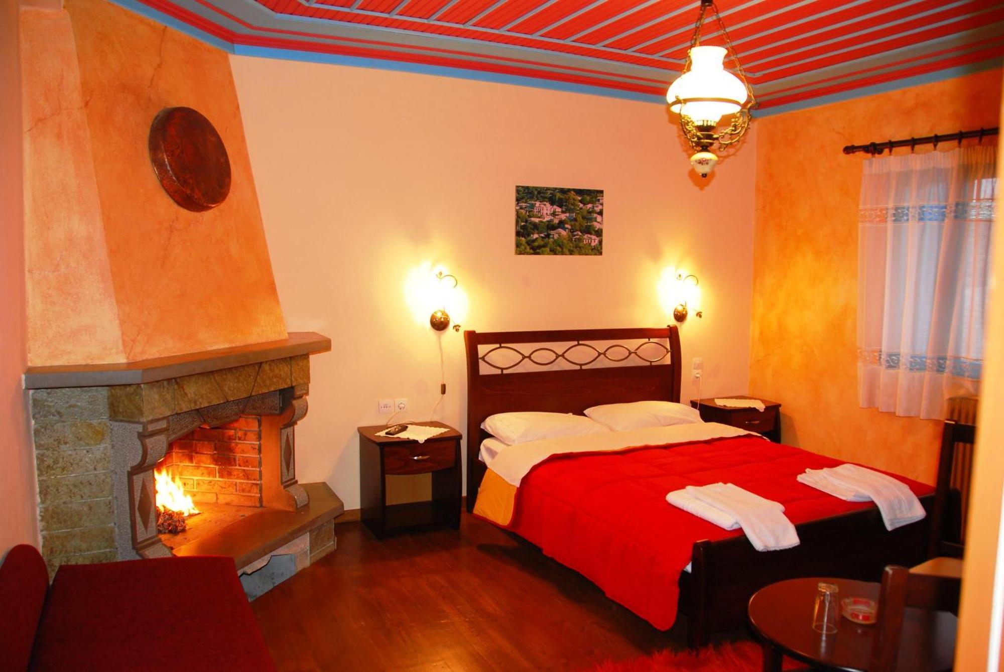 Hotel Ladias مونوديندري المظهر الخارجي الصورة