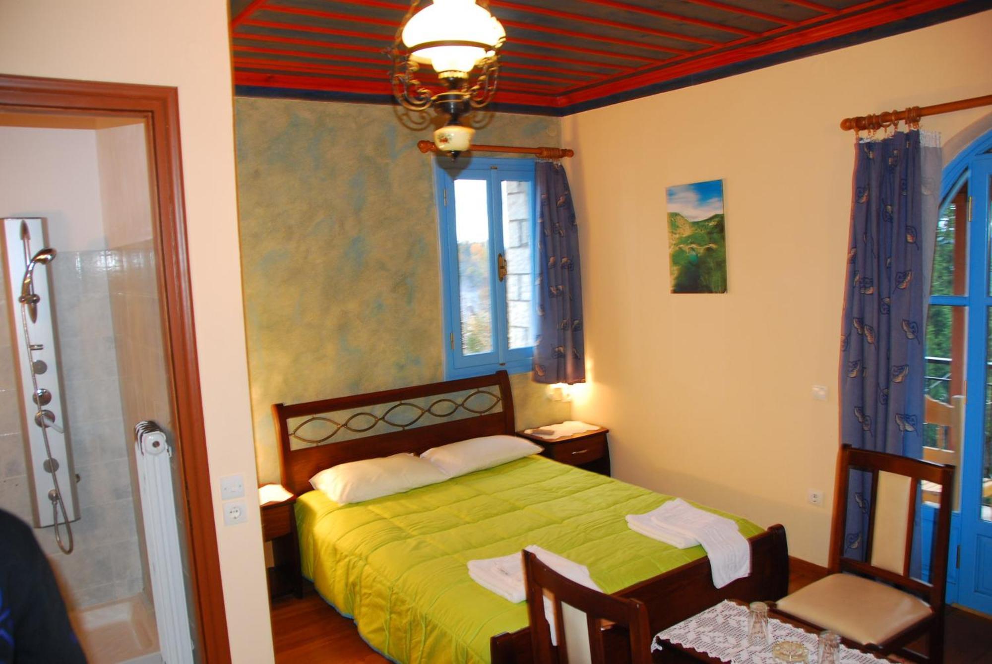 Hotel Ladias مونوديندري المظهر الخارجي الصورة