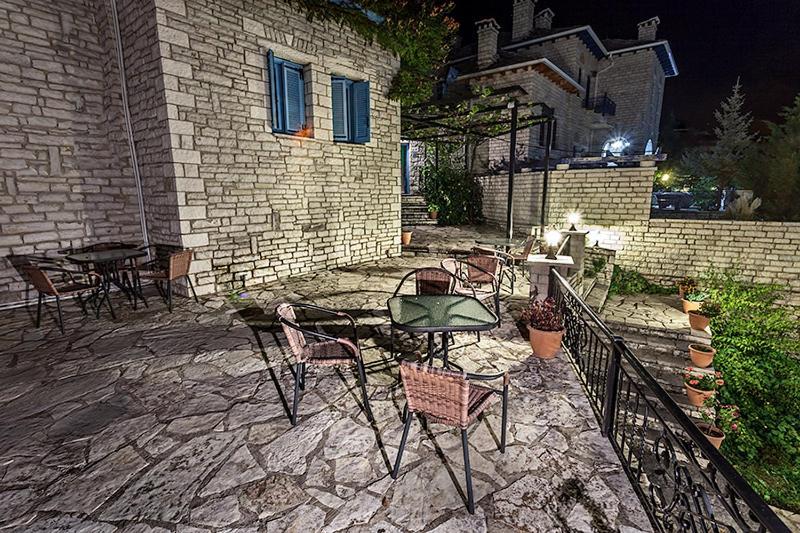 Hotel Ladias مونوديندري المظهر الخارجي الصورة